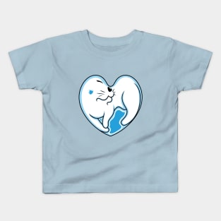 Winter White Cat Love Kids T-Shirt